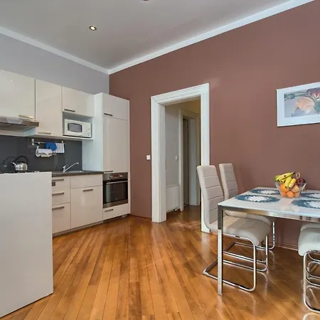 Apartment Masna *